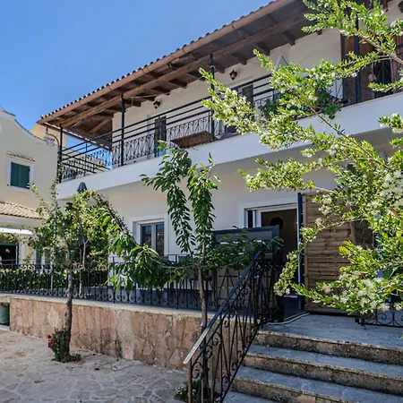 Rodakinia * Kassiopi